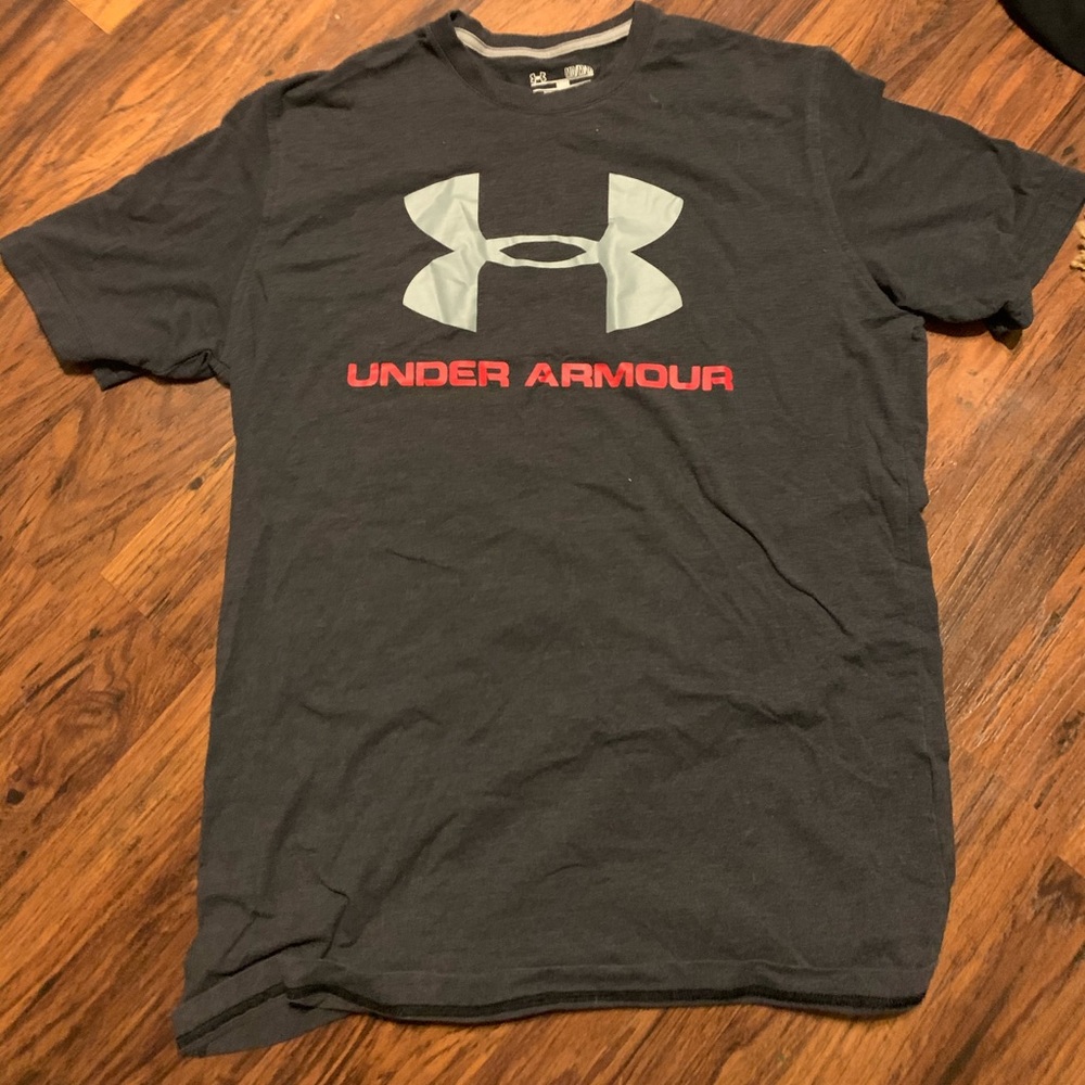 Under armour shirt